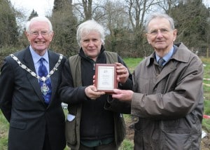 (left to right) Mayor of Farnham, Cllr Patrick Blagden, Tim Munro of Bishop's Meadow Trust, and Tim Crowther, OSS Chairman