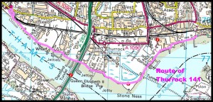 Thurrock footpath number 141. The path was obstructed at the west (left) end. The path is accessible from the Grays end.