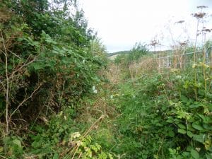 Toddington footpath, Gloucestershire - an important link in a circular route