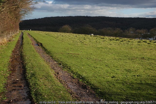 OSS Footpath to west of Hope-under-Dinmore footpath HD4 OSS Footpath to west of Hope-under-Dinmore footpath HD4