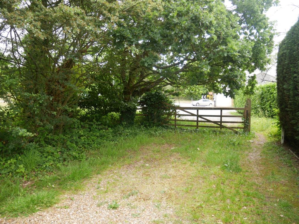 newly registered Batchworth Heath common