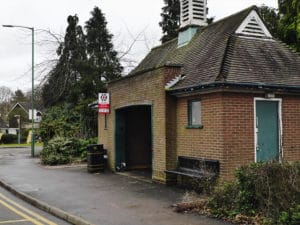 Knowle Green bus shelter